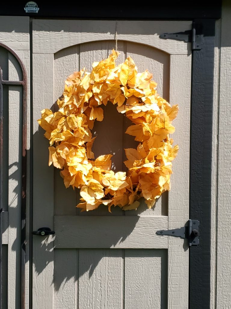 Quick & Simple Garland Wreath Craft