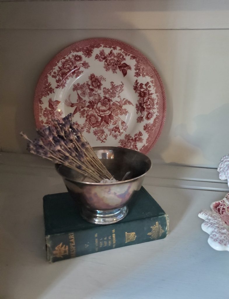 French valentine decor dried lavender