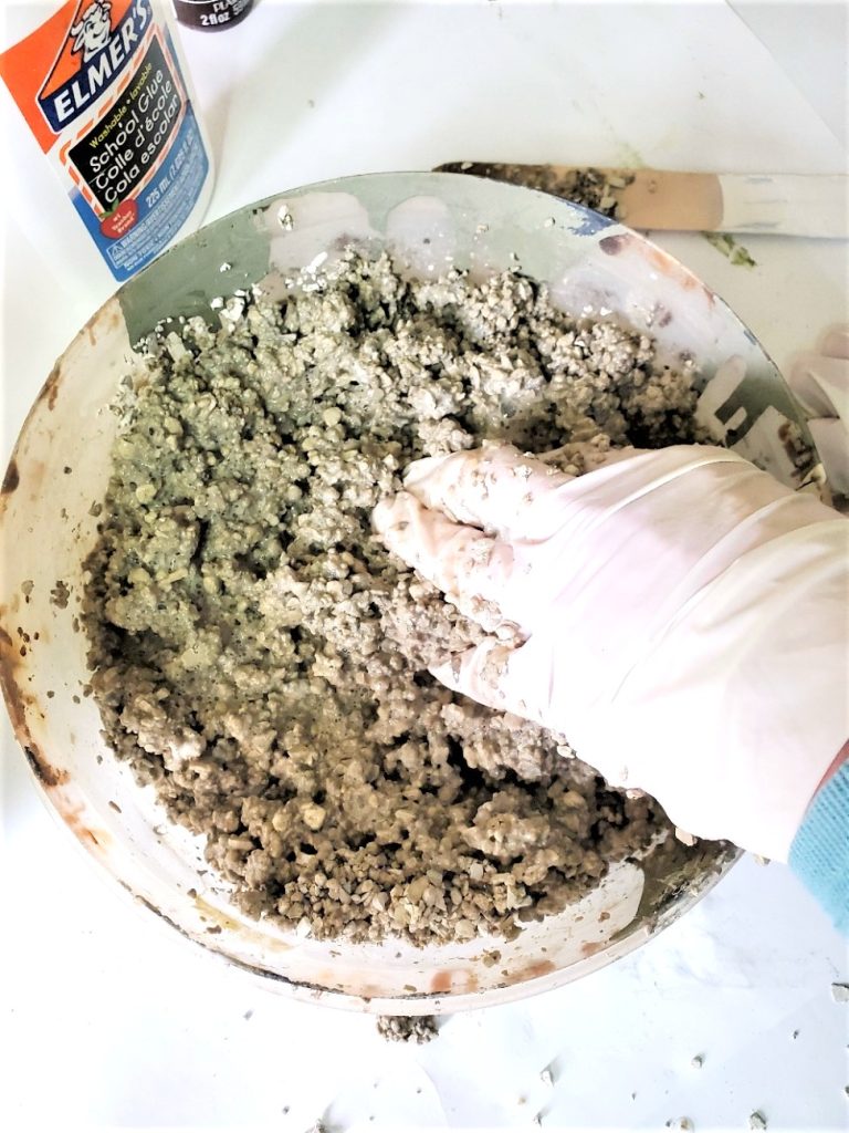 make fake dirt-fast-diy- that-looks-real-mixing-dirt