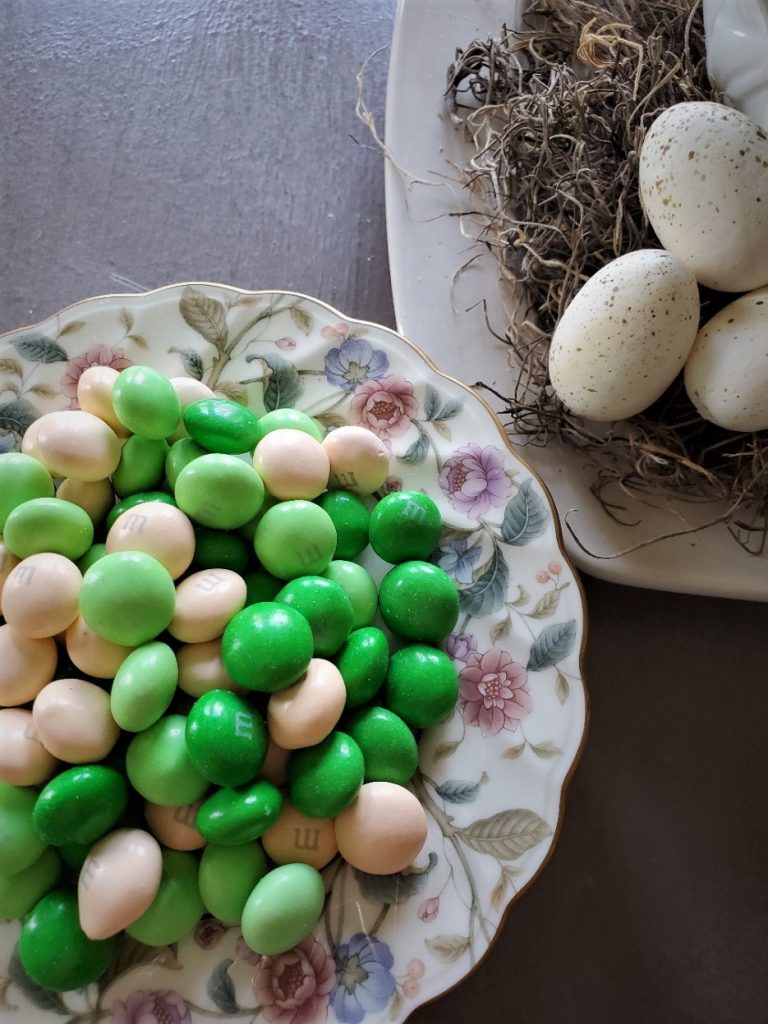 small eggs and key lime pie M&Ms