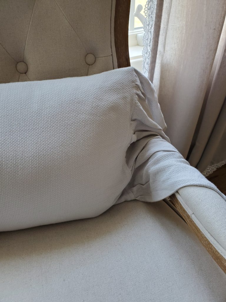 closer look at the ruffled end