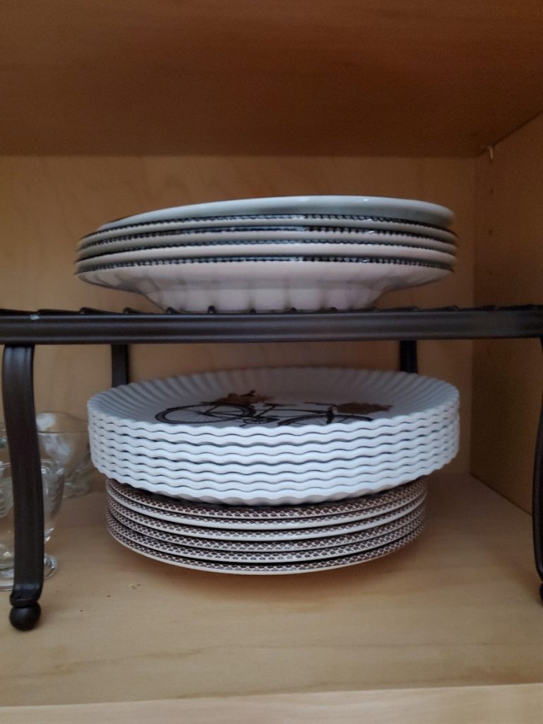 Organization pieces I love more expandable plate holder