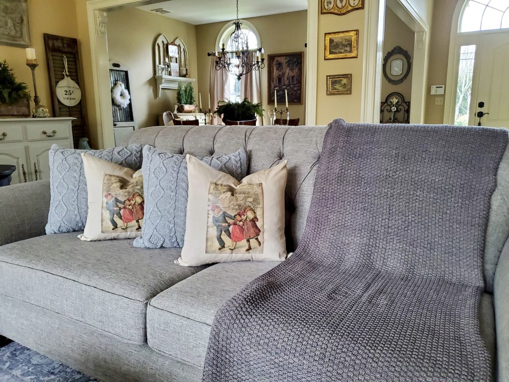 another picture of the pillows and the couch