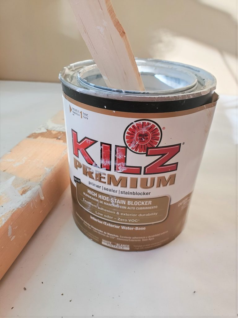 picture of the primer in the can