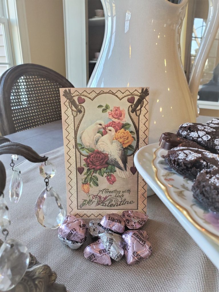 a close up of the dove vintage Valentine card
