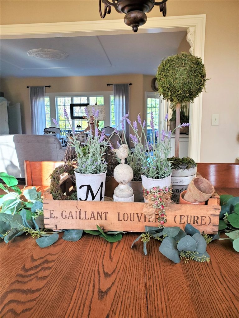 crate-on-dining-table-with-pots-as-centerpiece