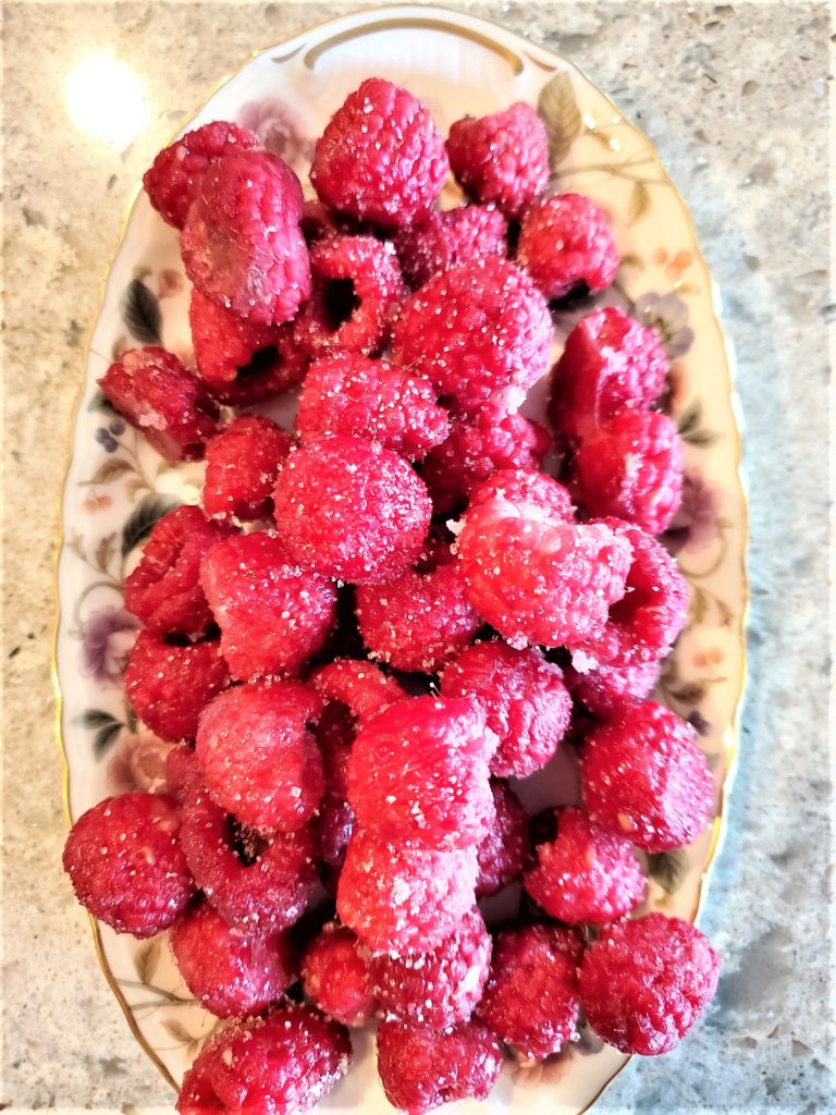 sugared champagne raspberries 