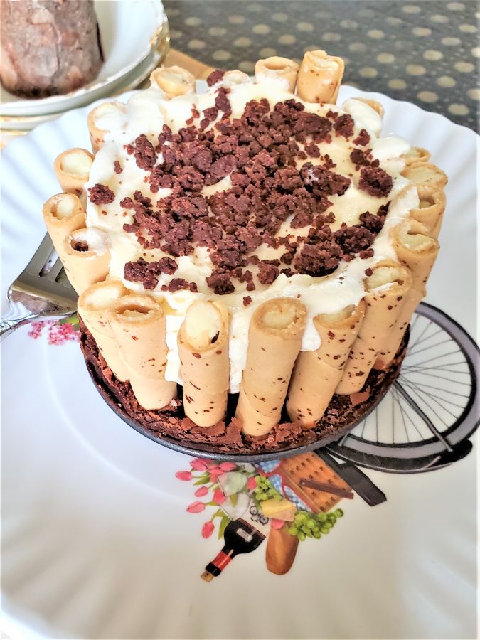 individual-ice-cream-cake-featured image