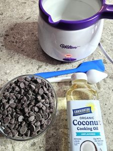 supplies-to-melt-chocolate