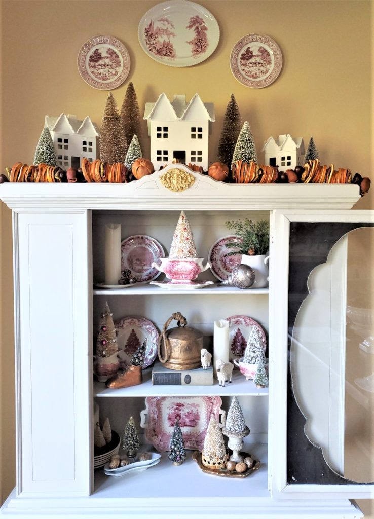 a simple Christmas Kitchen