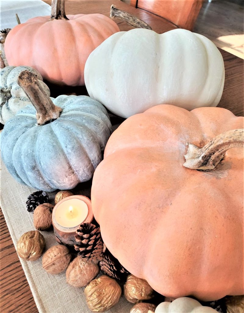 paint-chalk-paint-on-pumpkins
