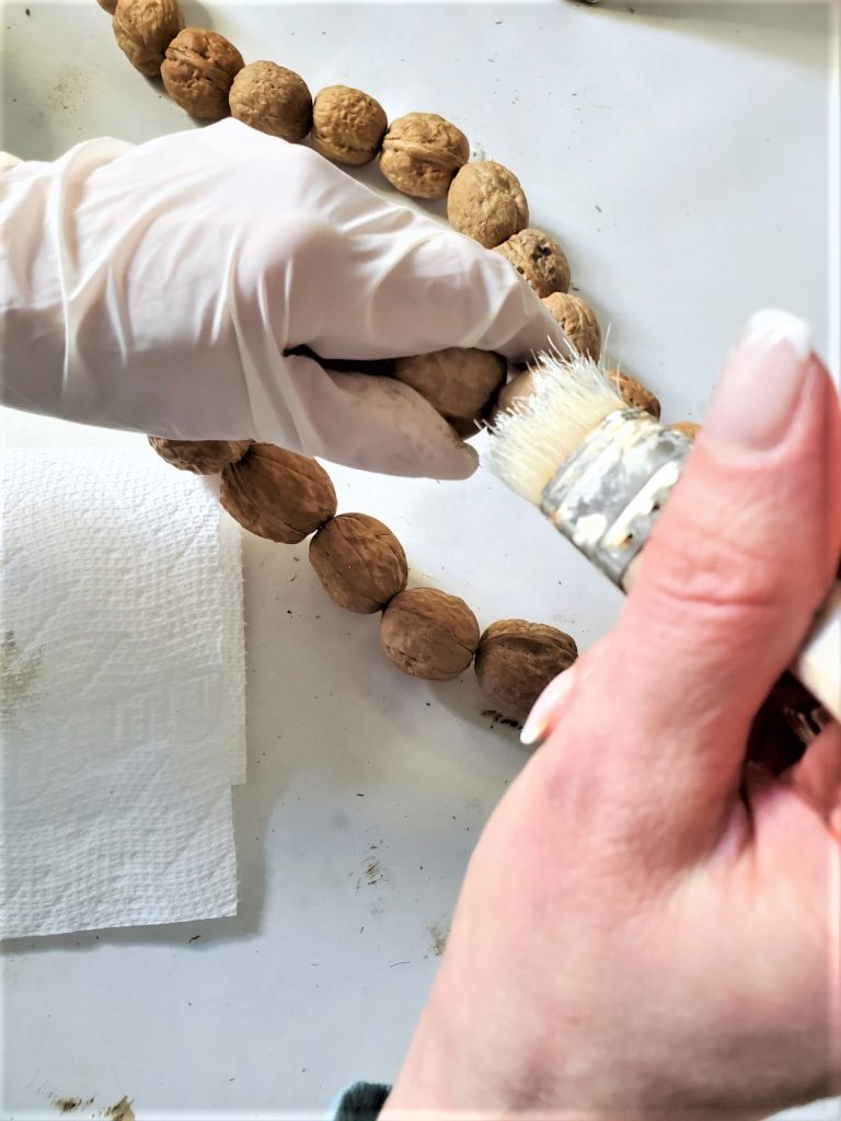 dry-brushing-the-shells
