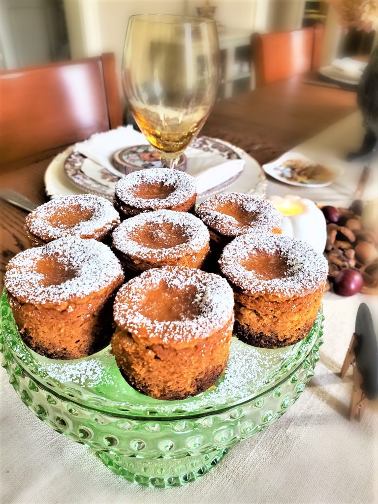 Indivdual small pumpkin cheesecakes