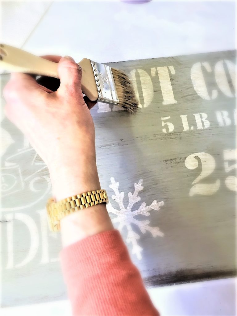 blending-glaze-with-a-dry-brush