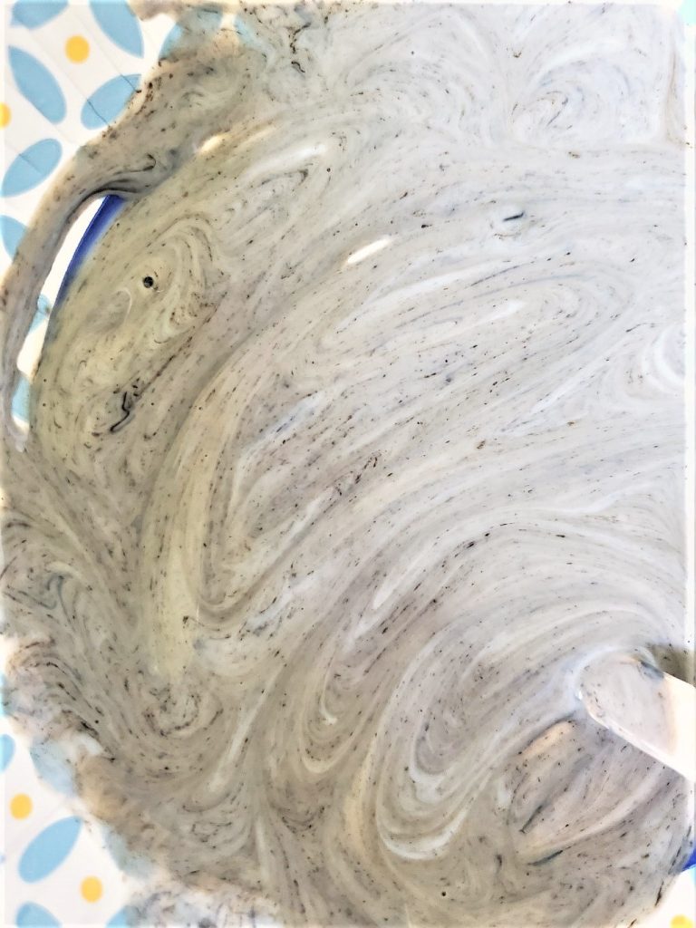 raw-umber-paint-mixed-with-clear-glaze