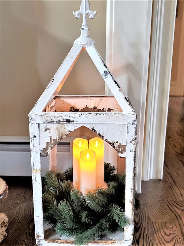church-lantern-with-candles