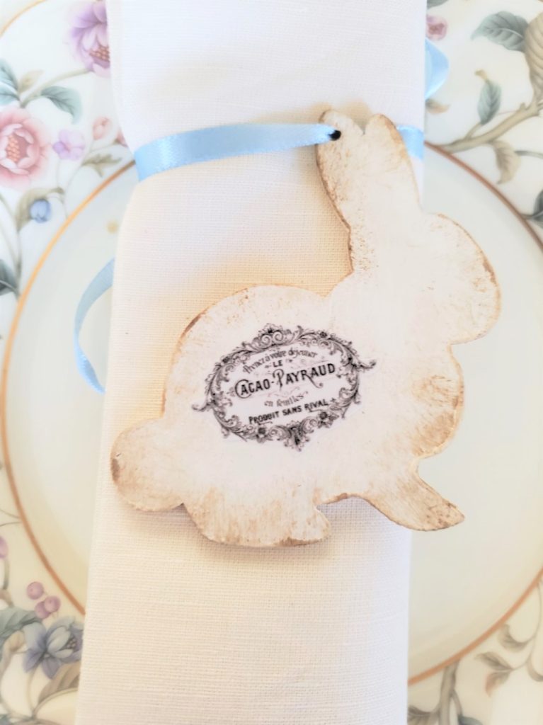 finished napkin ring