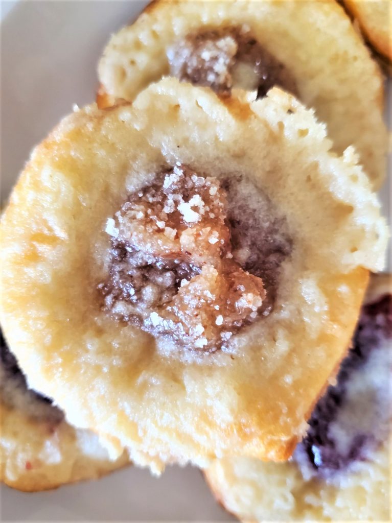 finished-almond-flavor-easy-delicious-mini-Kolaches-recipe