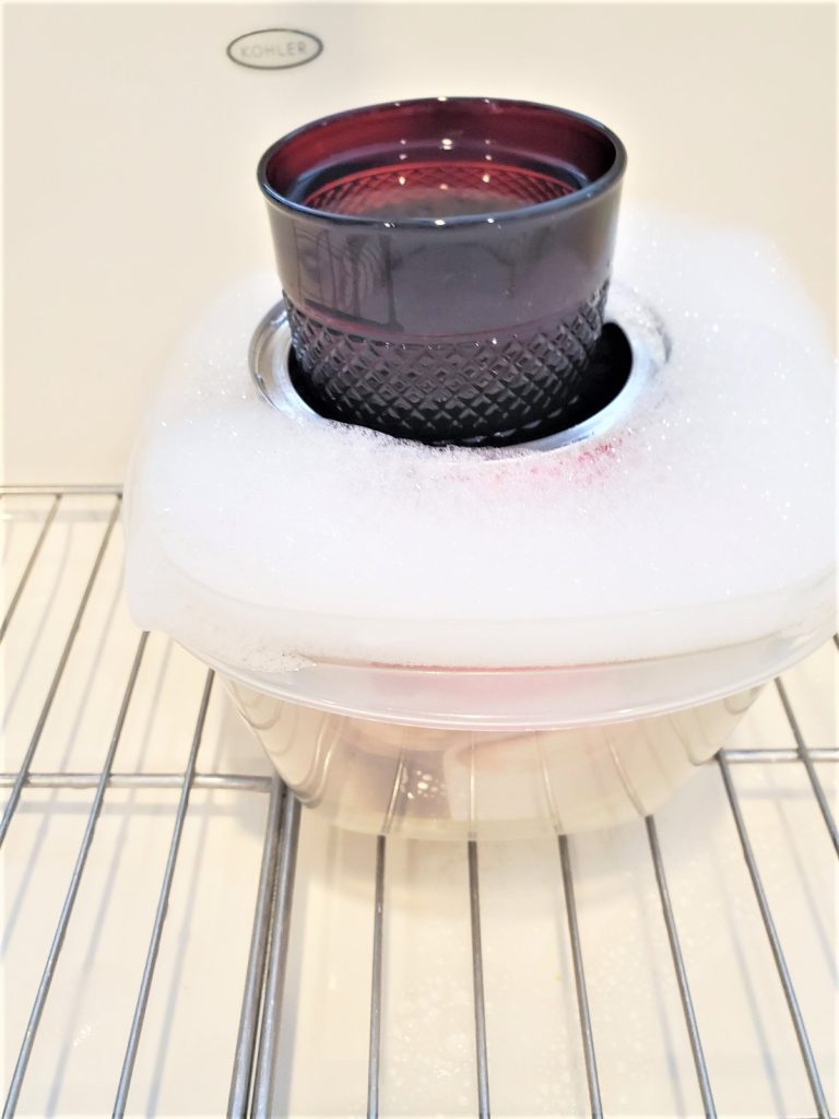 glass-soaking-in-soapy-water