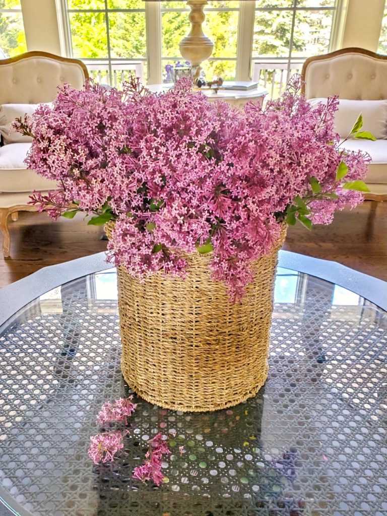 in-a-woven-basket-as-a-centerpiece-coffee-table