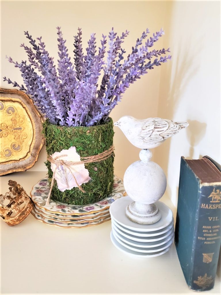 make-a-diy-moss-covered-coffee-can