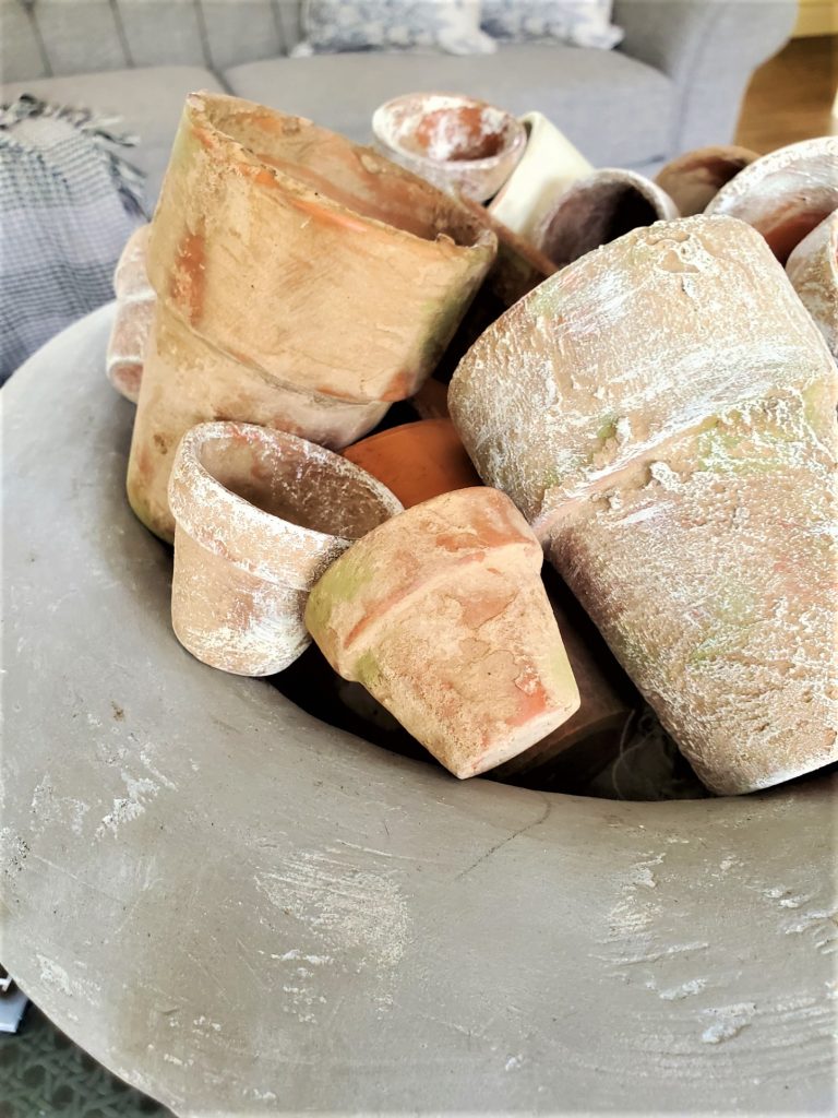 flowerpots-great-ways-to-celebrate-mother's-day-in-the-garden