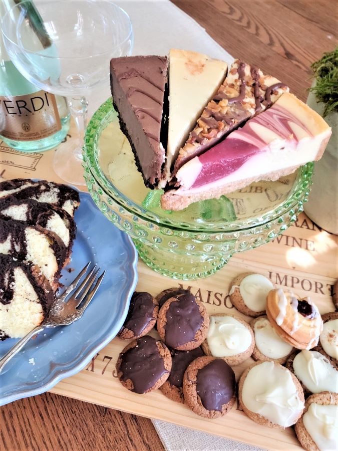 mom-favorite-treats-great-ways-for-celebrating-mother's-day-garden-featured-image