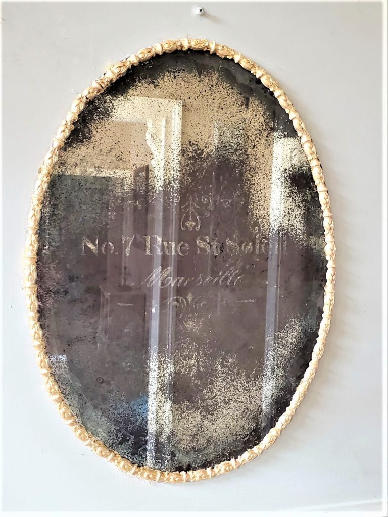 Finished-DIY-antique-mirror