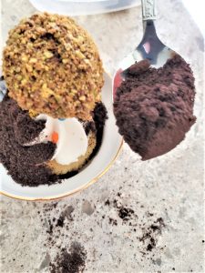 adding-oreos-to-chocolate-oreo-cookie-dirt-recipe