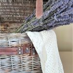 easy-diy-picinic-basket-dry-brush