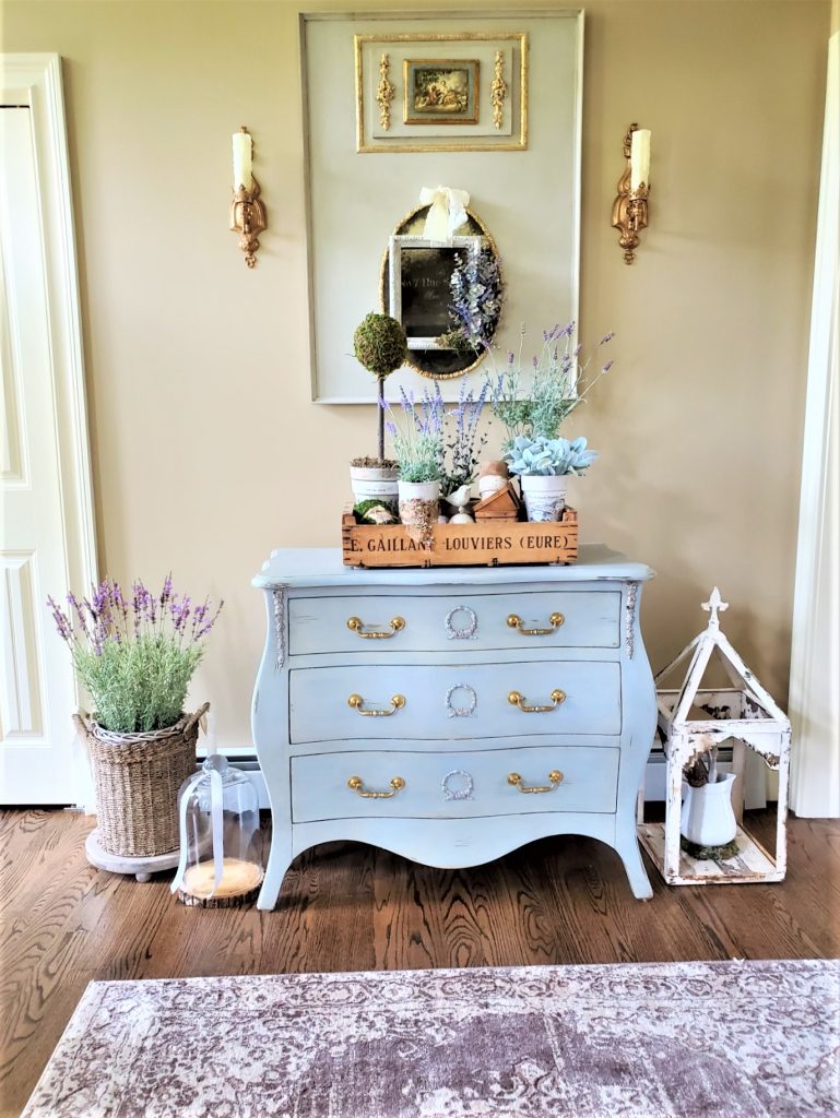 foyer-easy-summer-decorating-ideas-and-tips