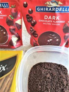 ingredients-no-bake-chocolate-oreo-cookie-dirt-recipe