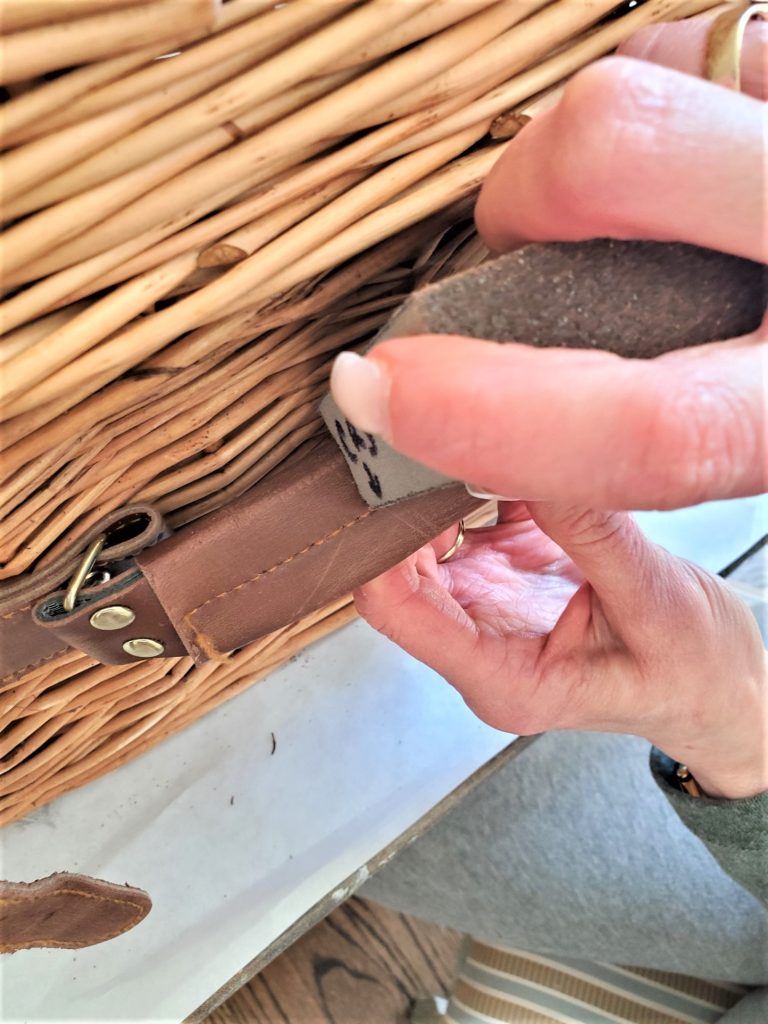 sandig-main-handle-easy-diy-picnic-basket