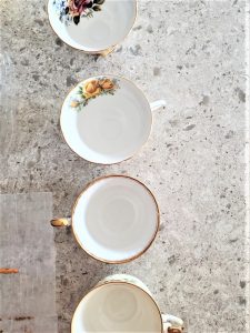 teacups-assemble-chocolate-oreo-cookie-dirt-recipe