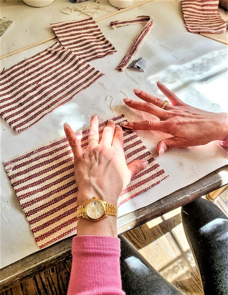 adding-Aleenes-fabric-fusion-to-edge-of-fabric