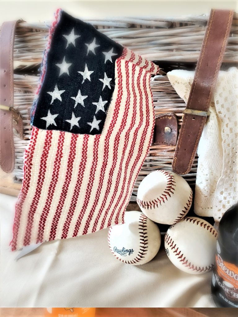 easy-diy-how-to-make-flags-for-the-fourth-old-picnic-basket