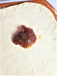 fig-preserve-added-to-dough-fig-jam-sausage-pizza