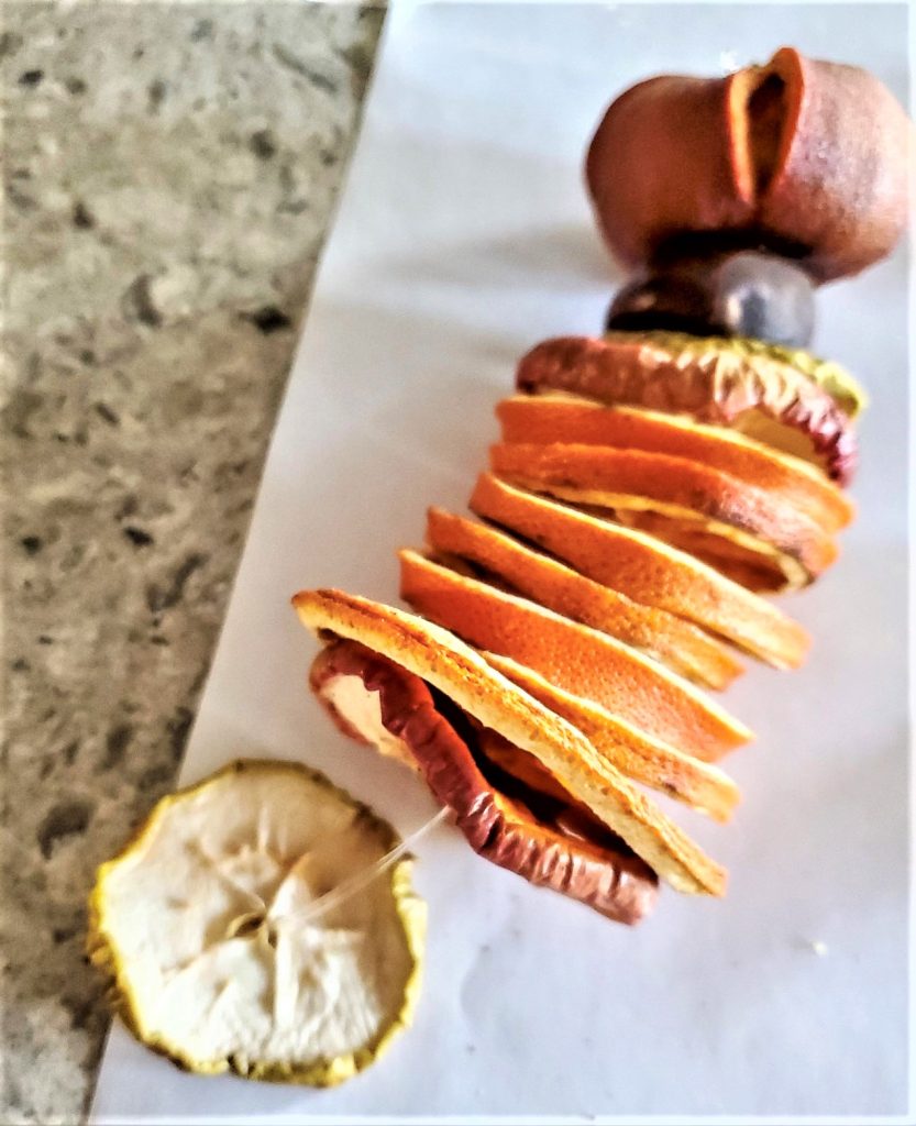 section-of-dried-fruit-galand