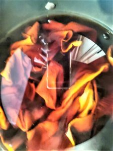 tea-water-for-tea-staining-christmas-stockings-fee-pattern