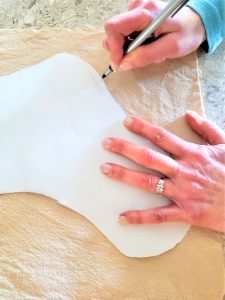 tracing-free-pattern-christmas-stockings