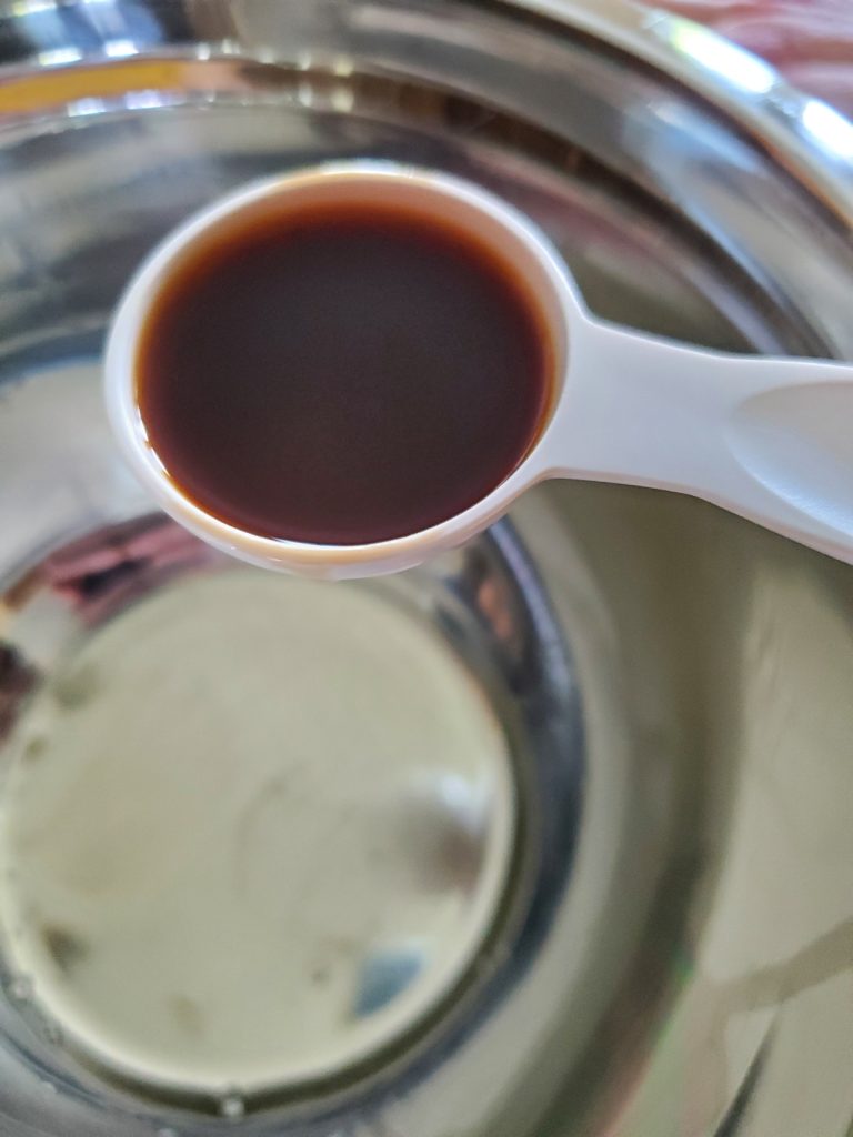 vanilla-extract-cinnamon-sugar-vanilla-pecans