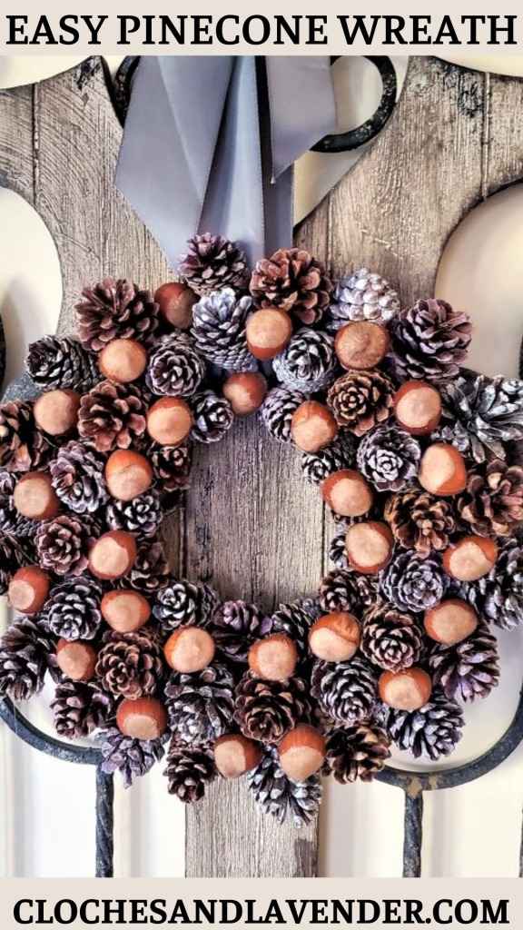 PIINECONE-WREATH-PIN