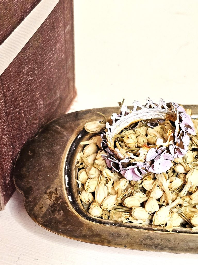 chamomile-in-a-silver-tray