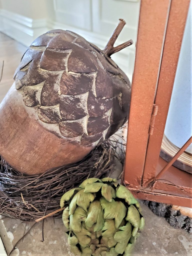 Large-wood-acorn-and-artichoke-lantern-decor-deas
