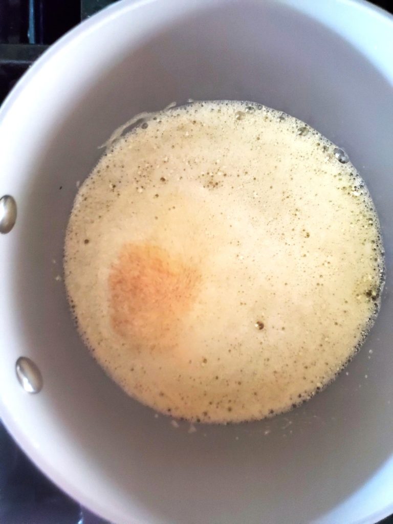 brown-butter-foaming