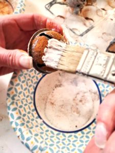 adding-glue-over-cinnamon