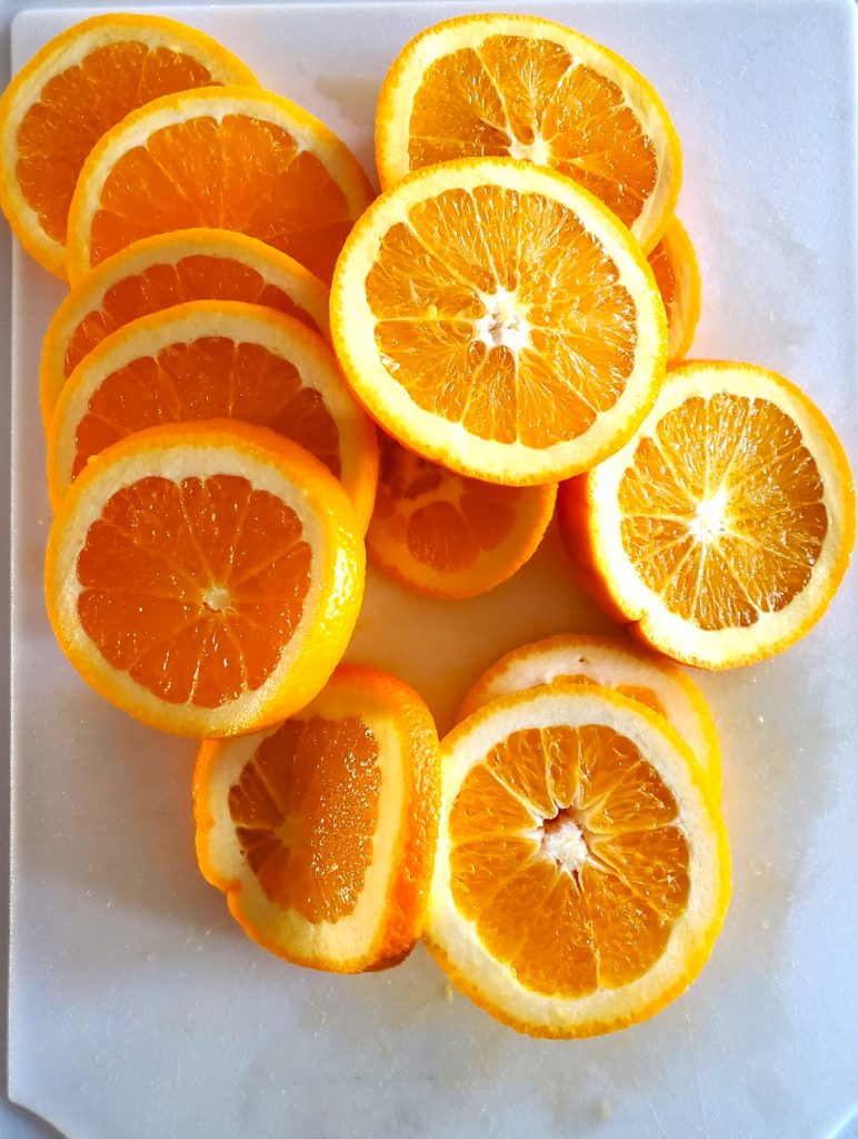 star-anise-garland-slices-cut
