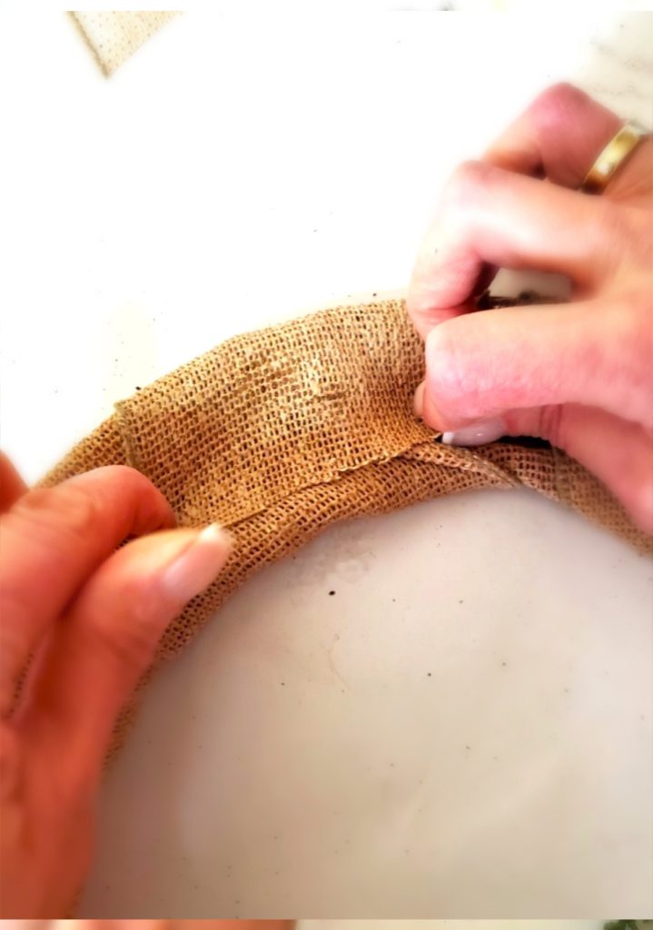 folding-burlap-over