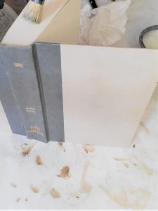 clear-wax-and-brush