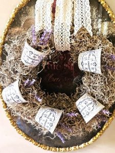 entire-wreath-hanging